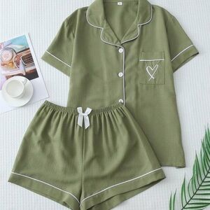 SHEIN Olive Pajama Set with Heart Detail